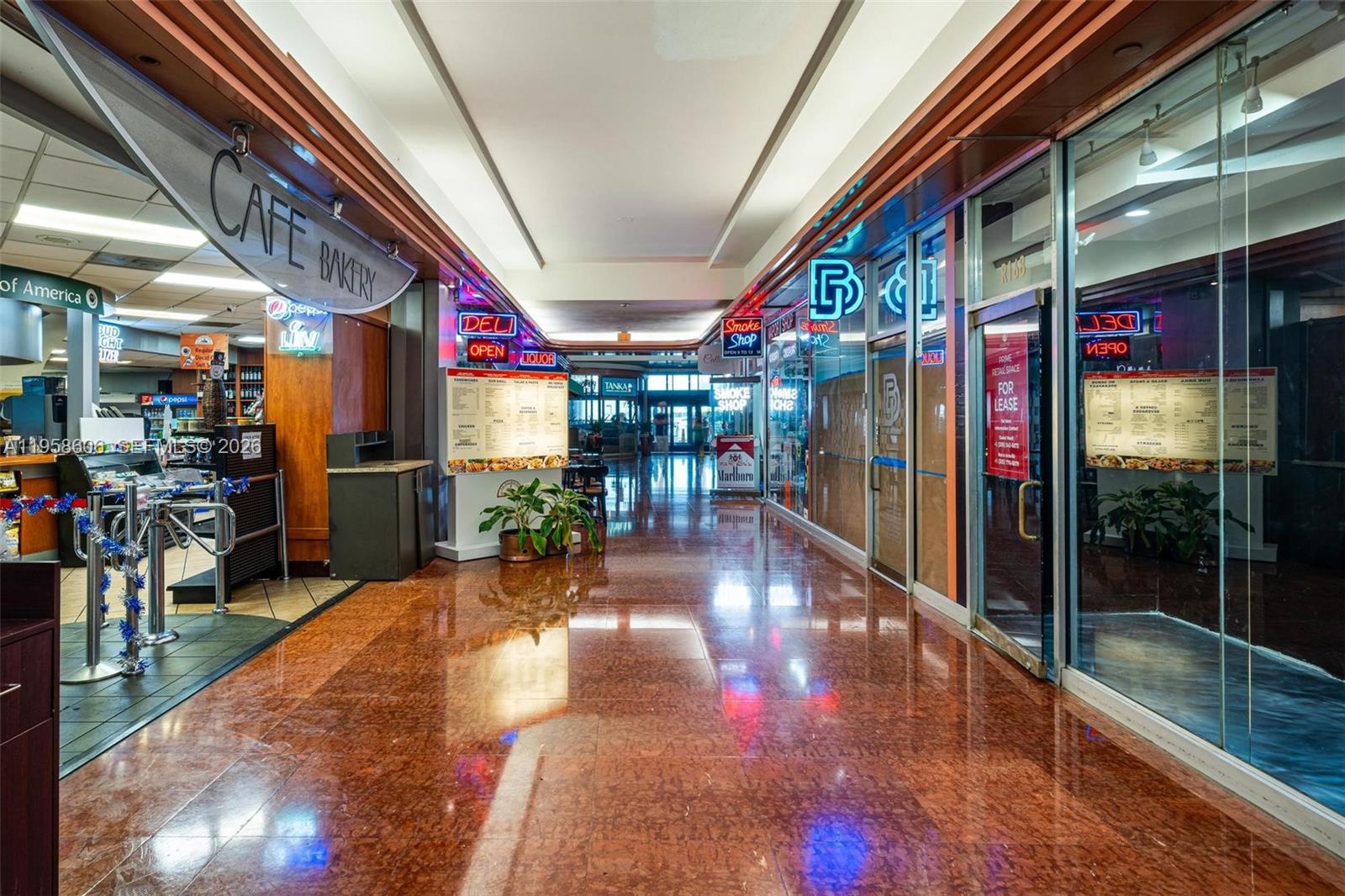 VENETIA CONDO - Residential