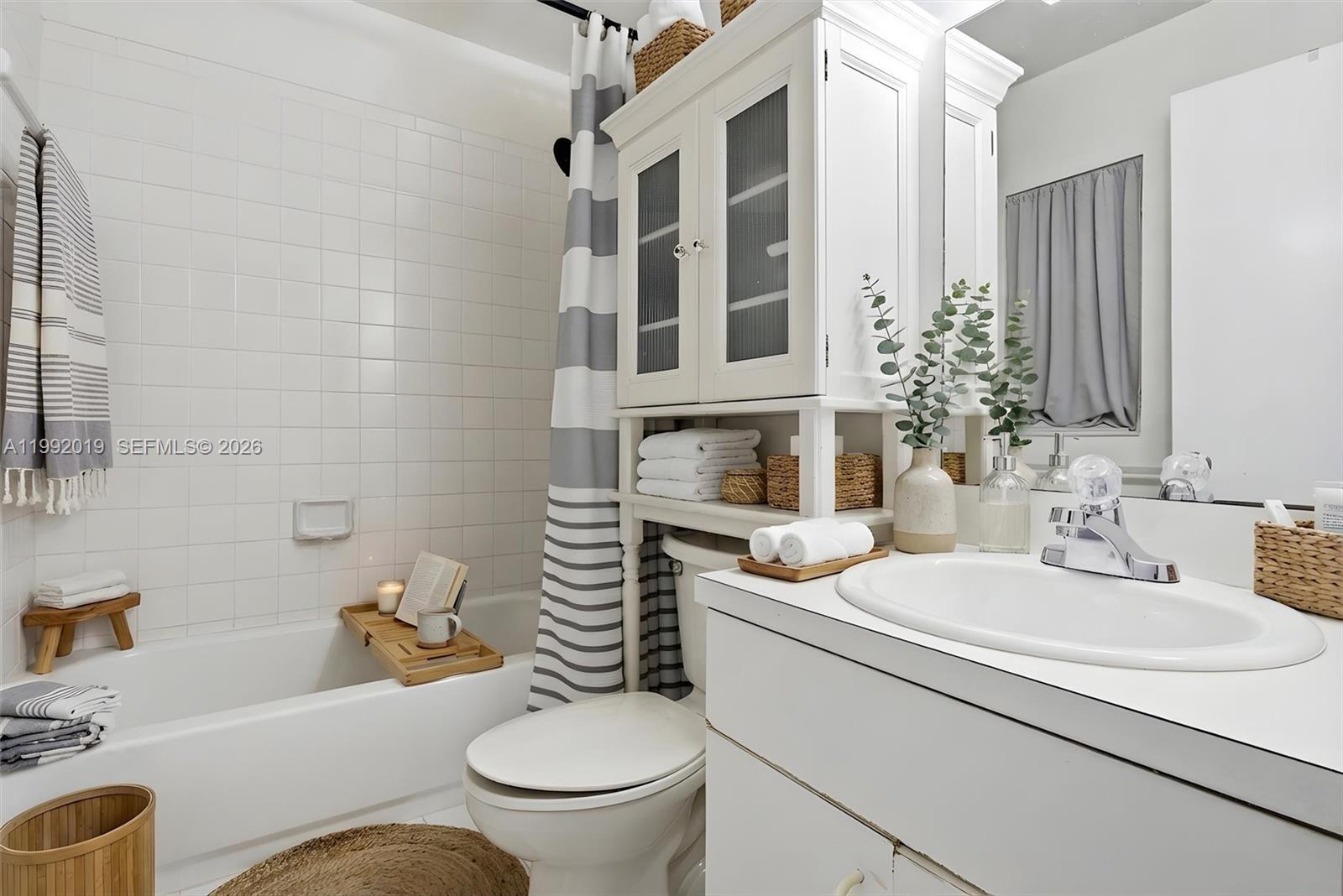 MAC FARLANE HOMESTEAD - Residential