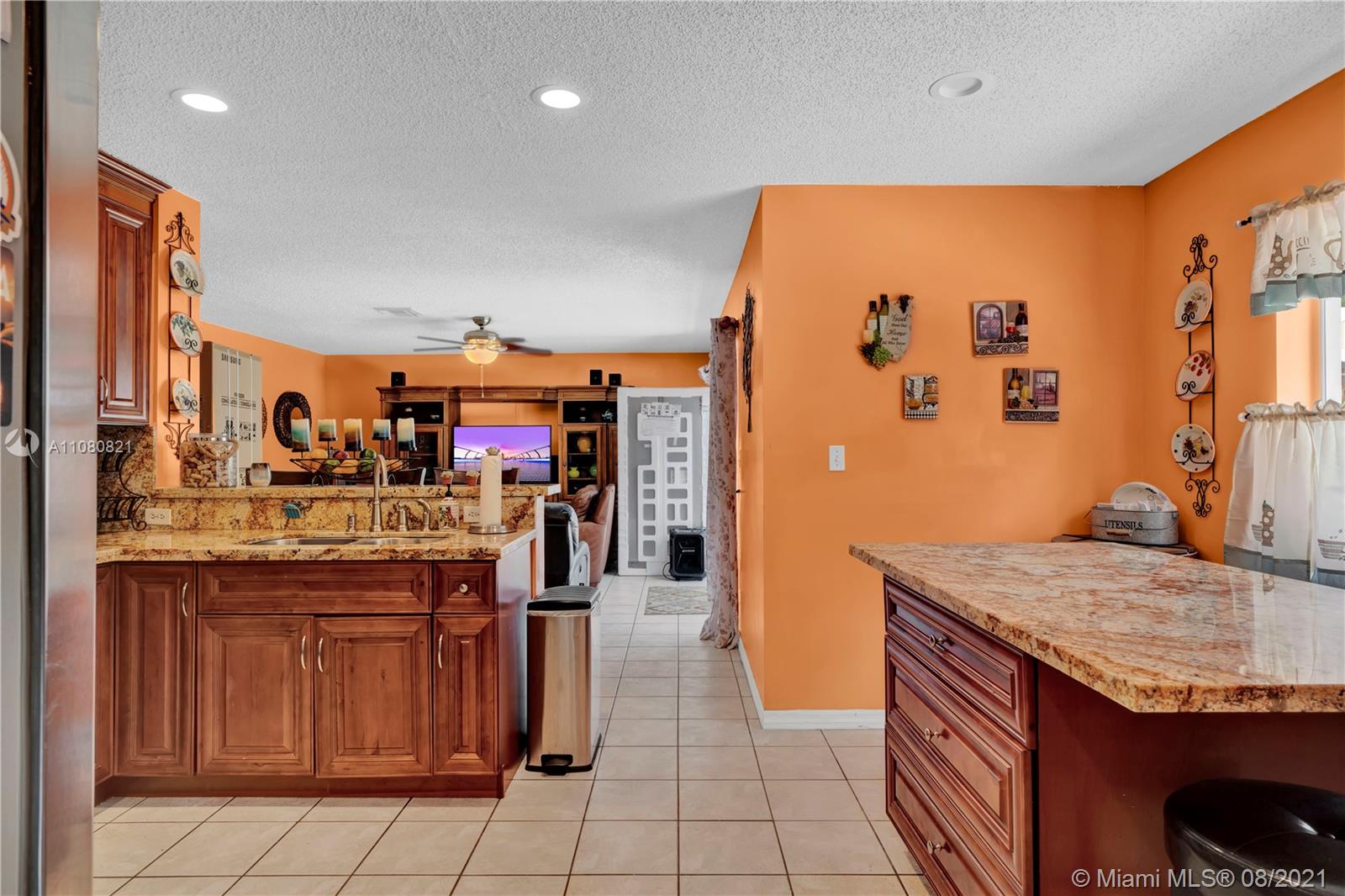 LAGUNA PONDS SEC 2 - Residential