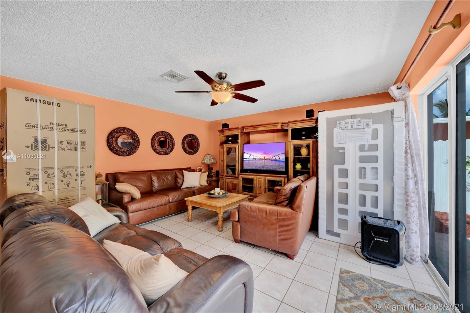 LAGUNA PONDS SEC 2 - Residential