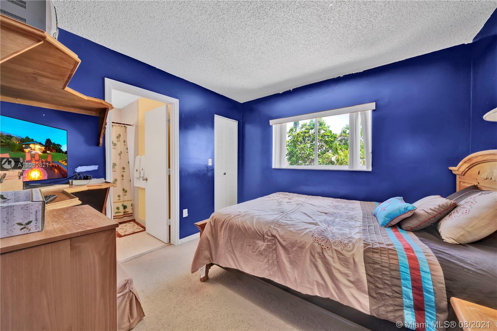 LAGUNA PONDS SEC 2 - Residential