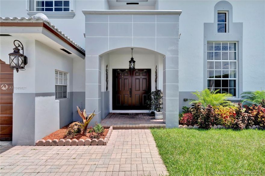 Beautiful home with great backyard. Bright and spacious living space. Nice size bedrooms. Granite countertops and stainless steel appliances in the kitchen. Volume ceilings. Backyard with a pool area, shed, fruit trees, patio and wonderful personal oasis.