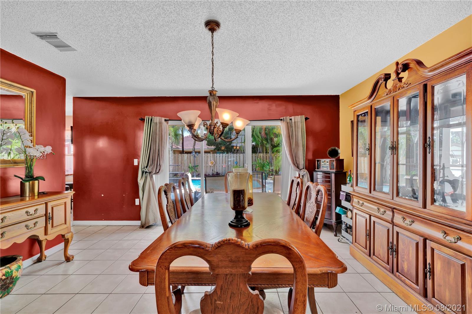 LAGUNA PONDS SEC 2 - Residential