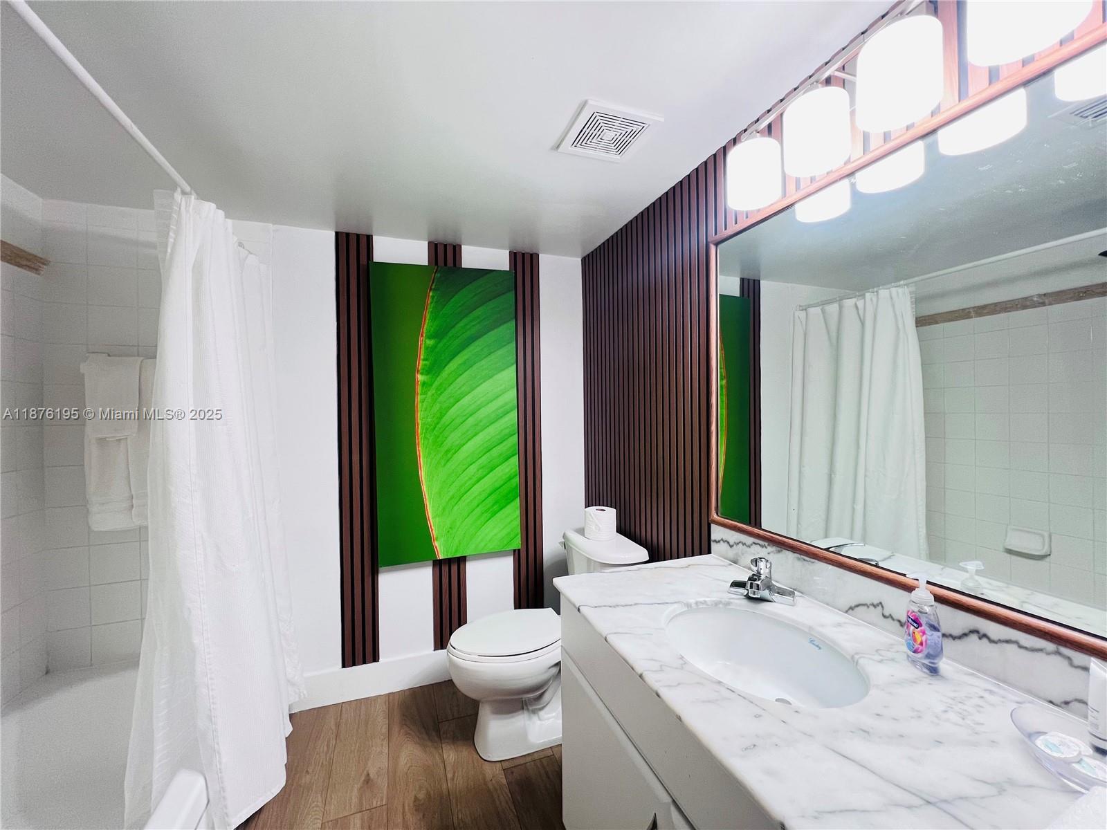 THE CLUB AT BRICKELL BAY - Residential Lease