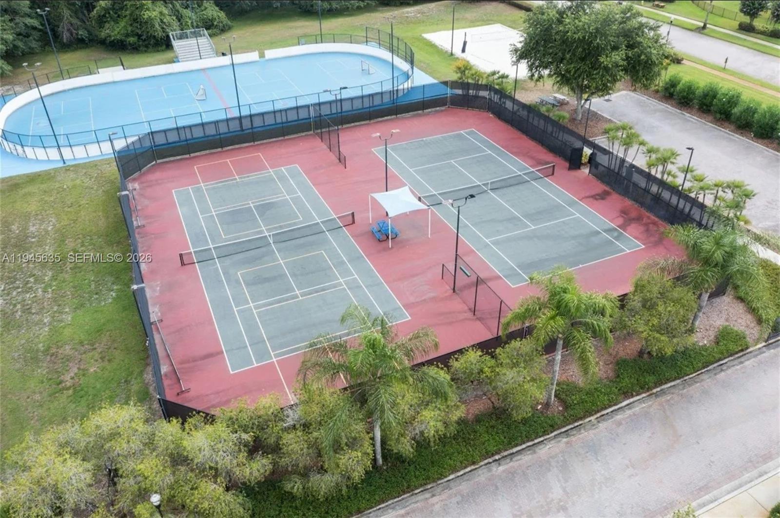 CORY LAKE ISLES - Residential