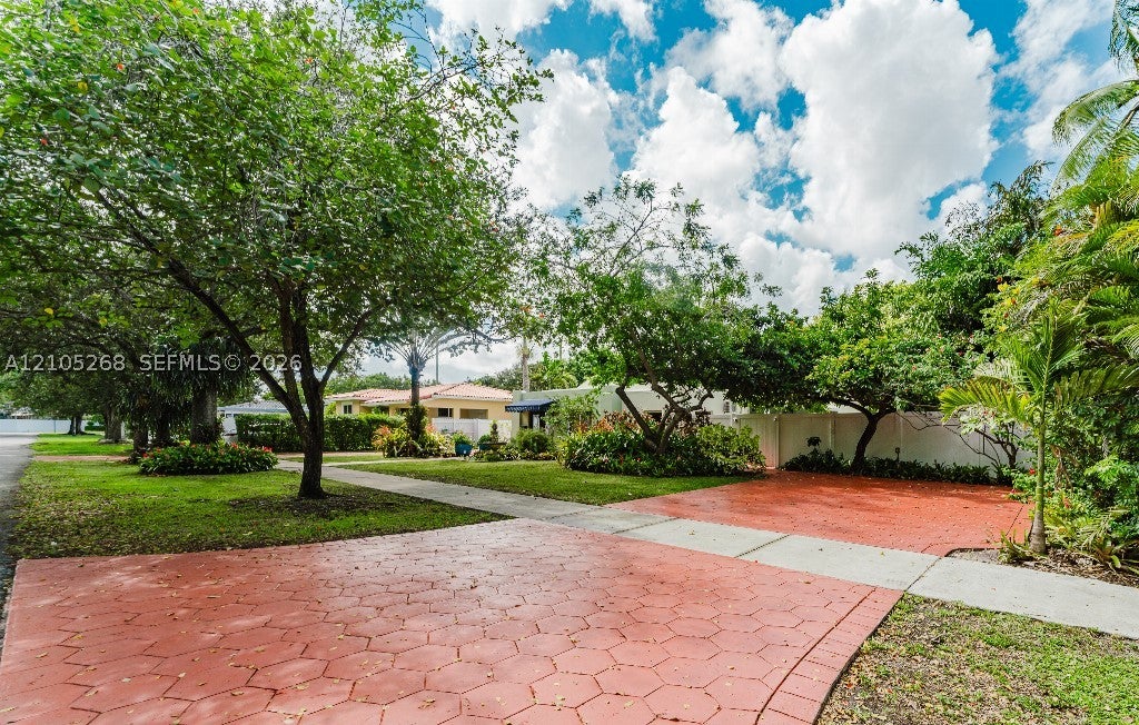 230 Miami Springs Ave