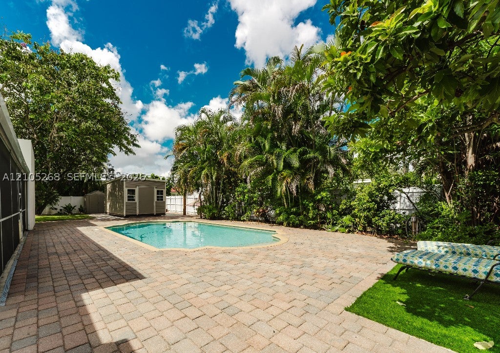 230 Miami Springs Ave