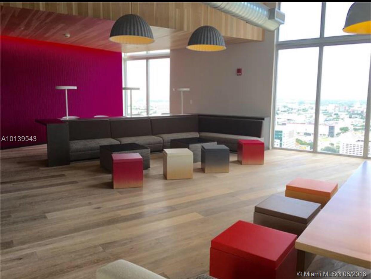 CENTRO - Residential Lease