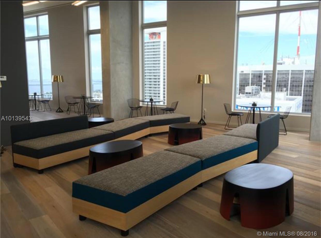 CENTRO - Residential Lease