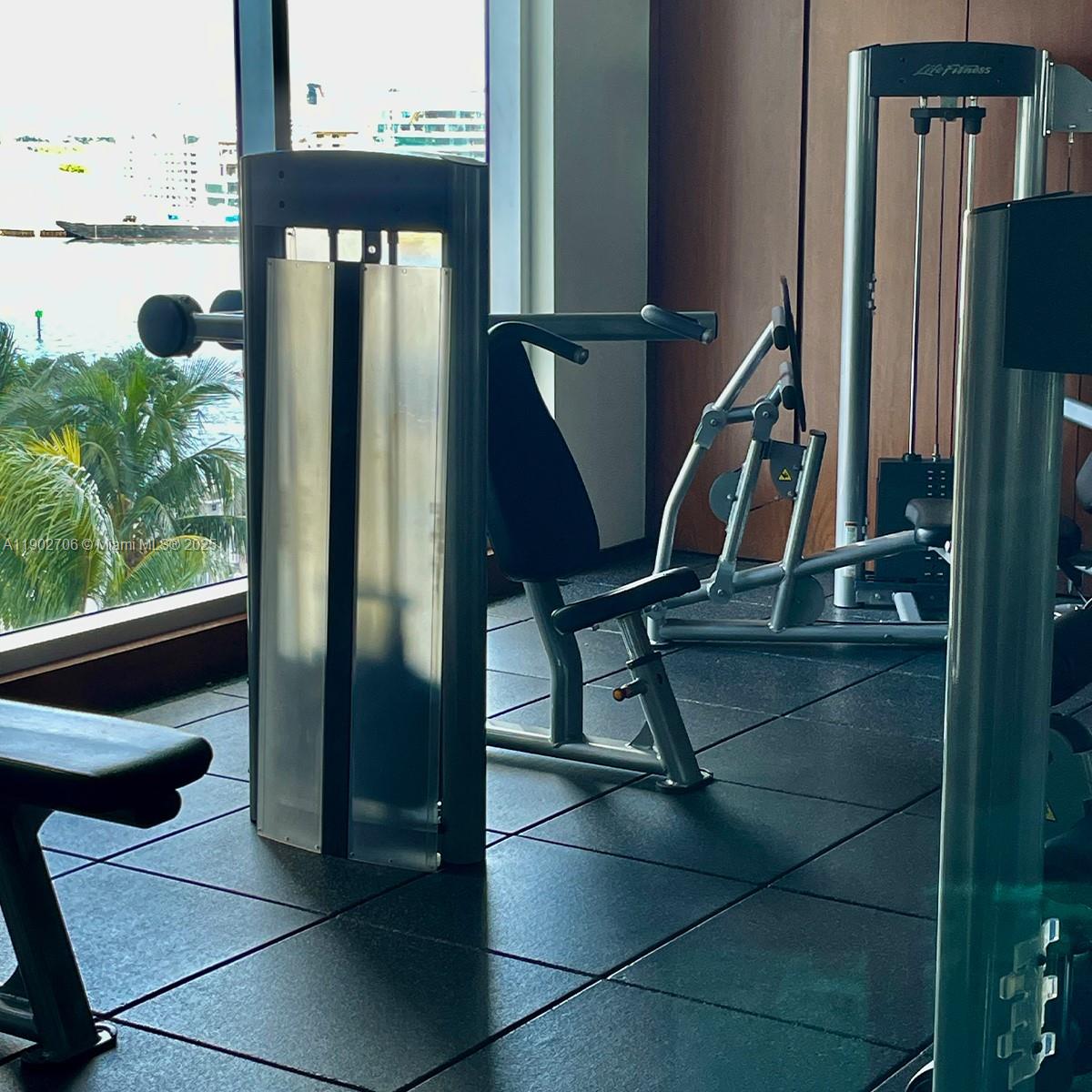 335 S Biscayne Blvd 2200