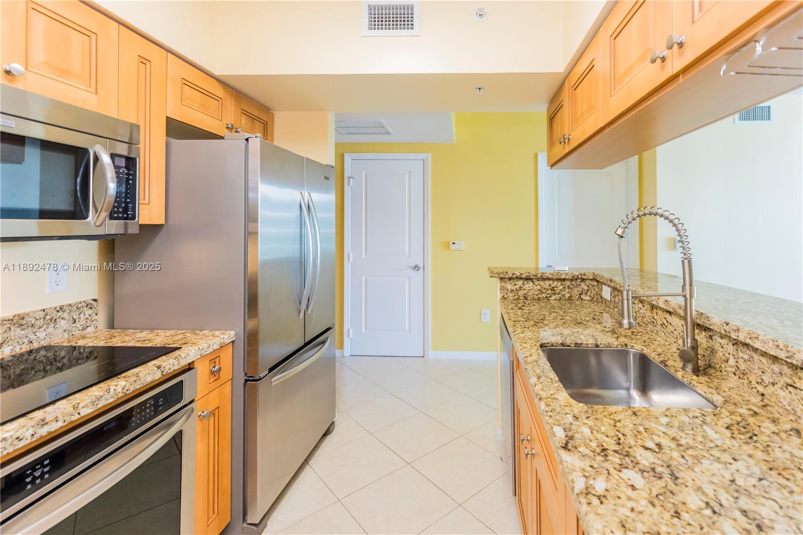 WATERGARDEN CONDO - Residential Lease