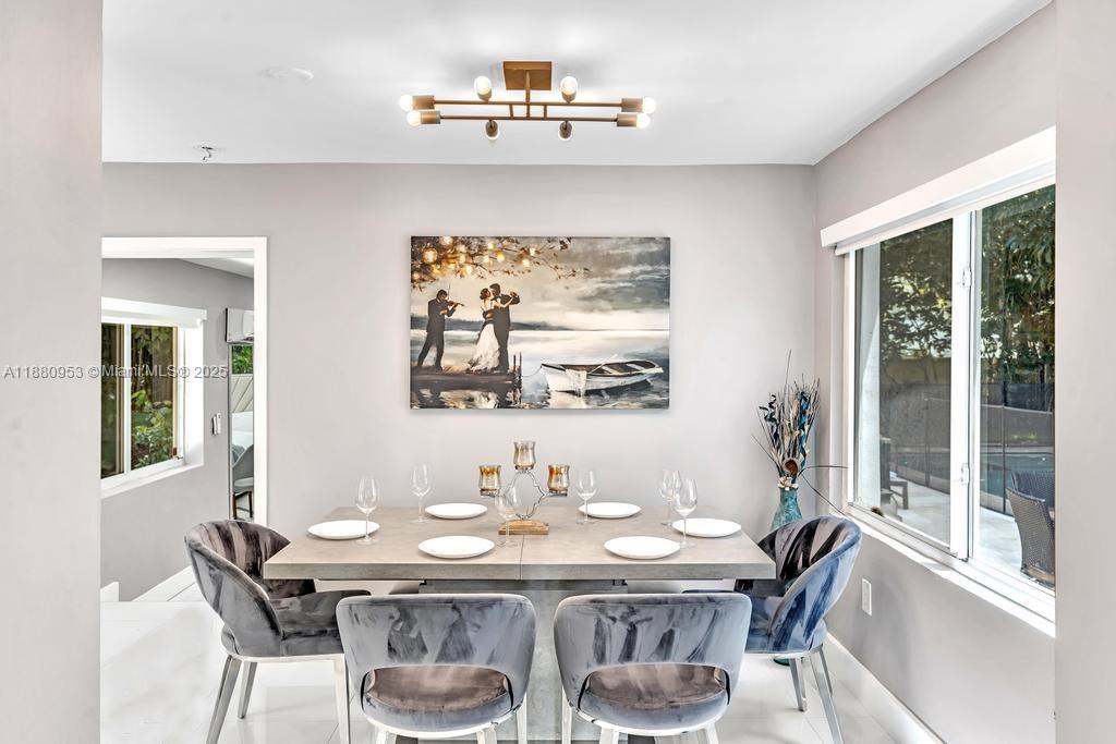 HOMEDALE - Residential