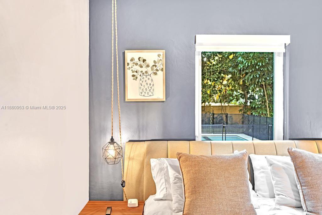 HOMEDALE - Residential