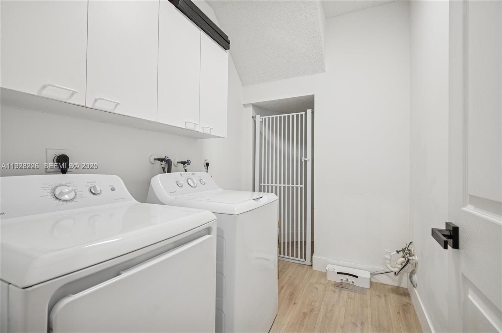 TOWNGATE - Residential