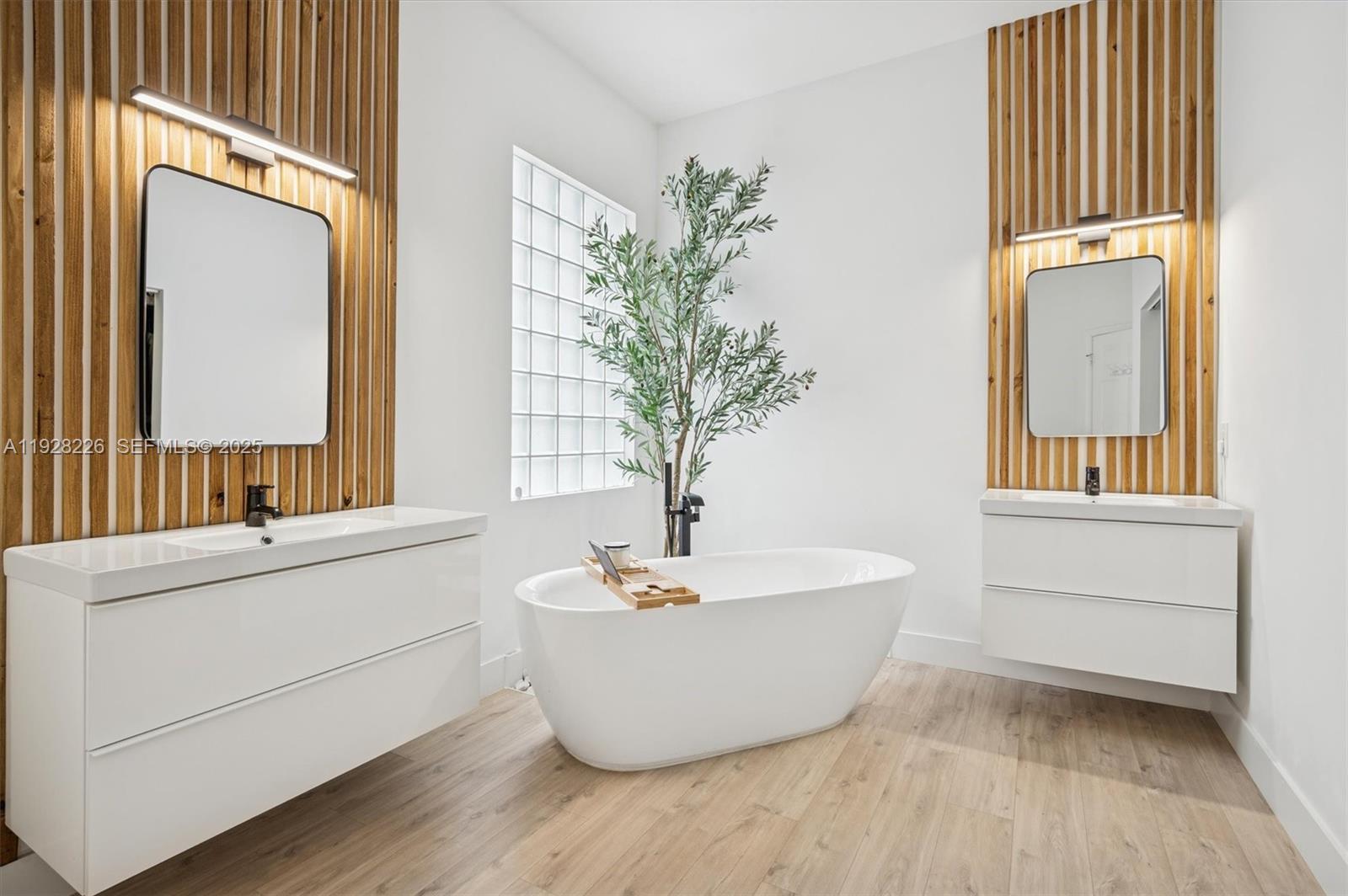 TOWNGATE - Residential