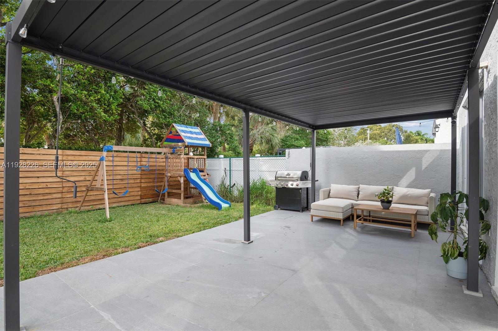 TOWNGATE - Residential