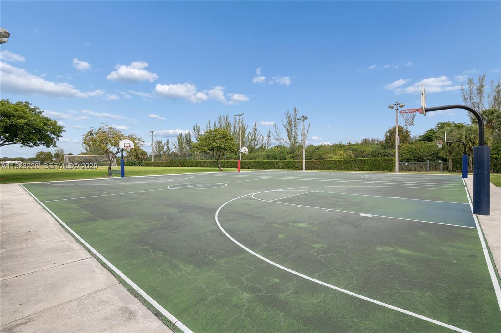 TOWNGATE - Residential