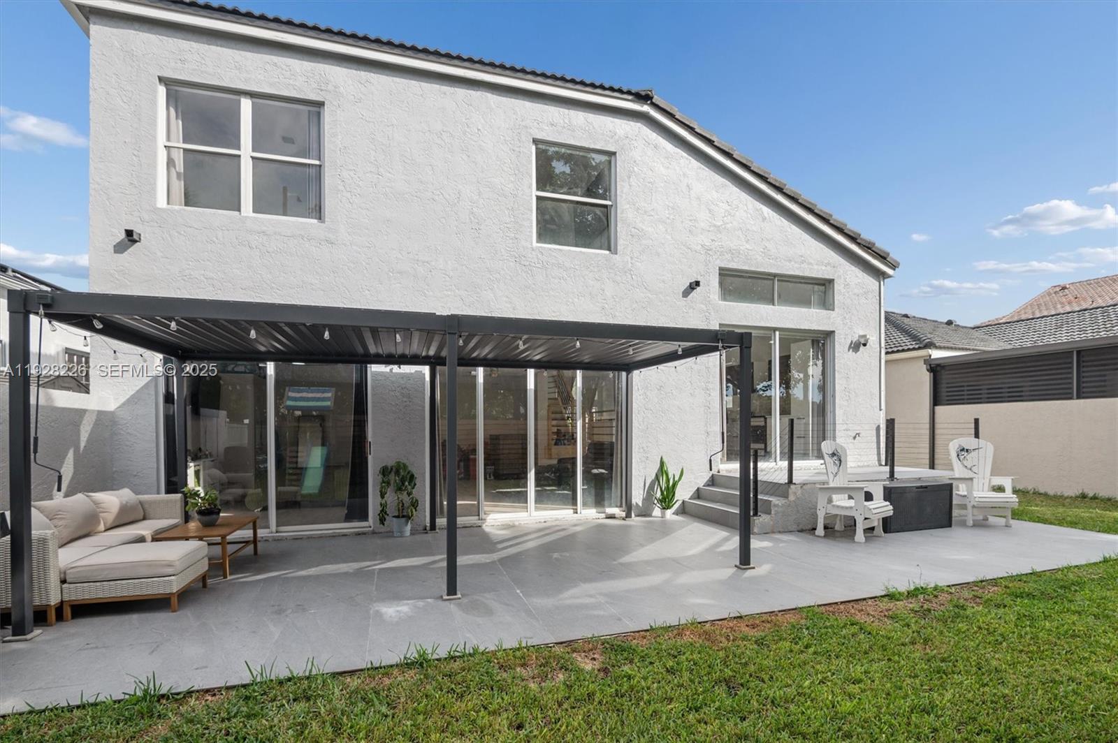 TOWNGATE - Residential