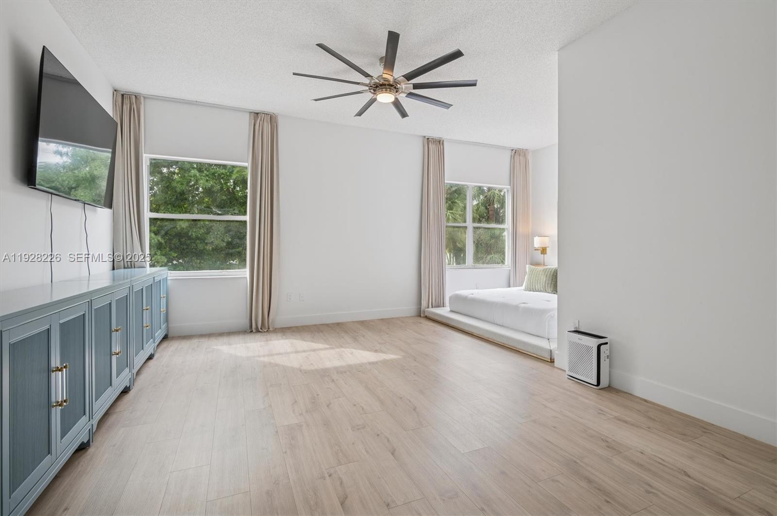 TOWNGATE - Residential