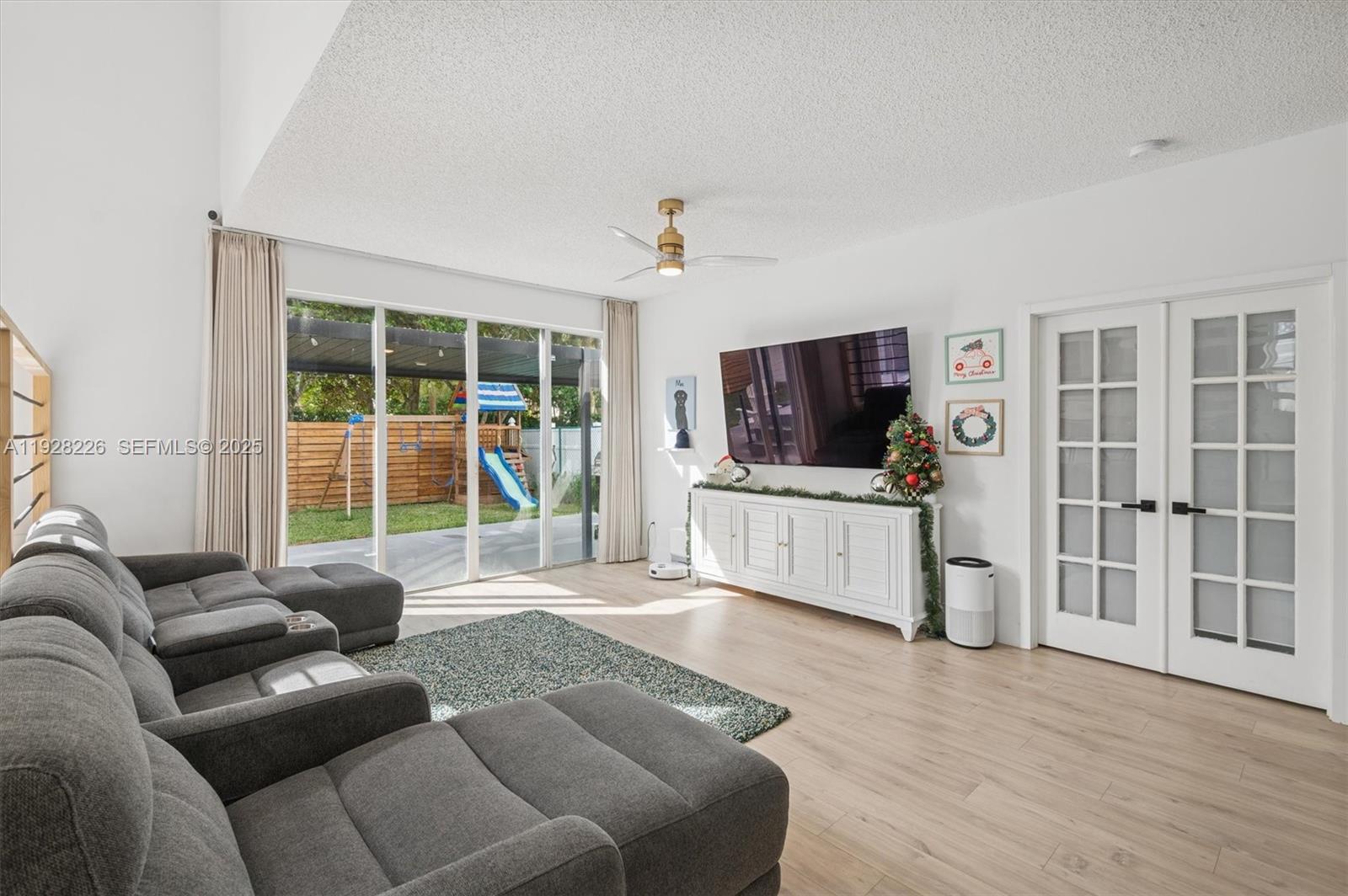 TOWNGATE - Residential