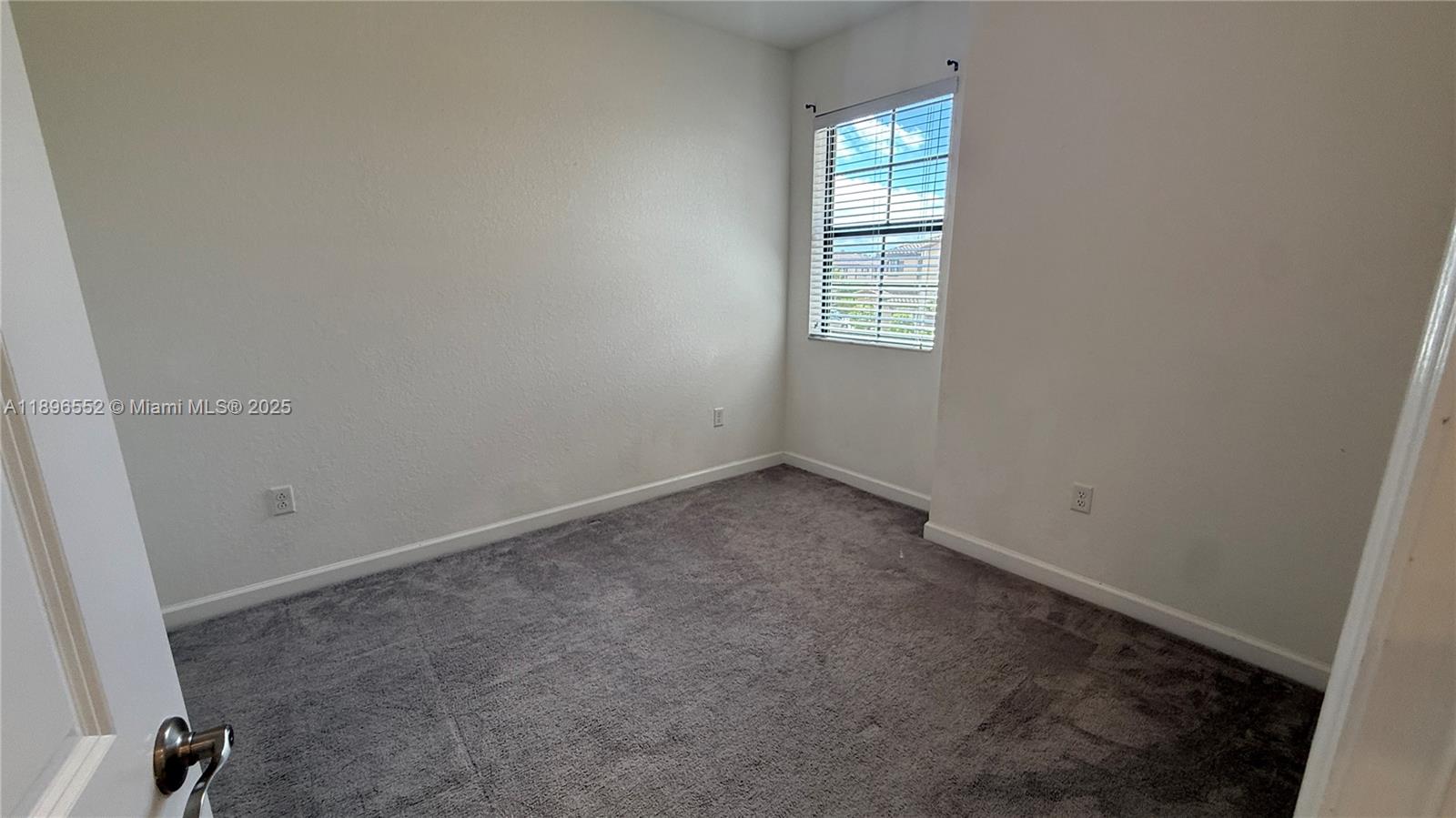 COCO PALM VILLAS - Residential