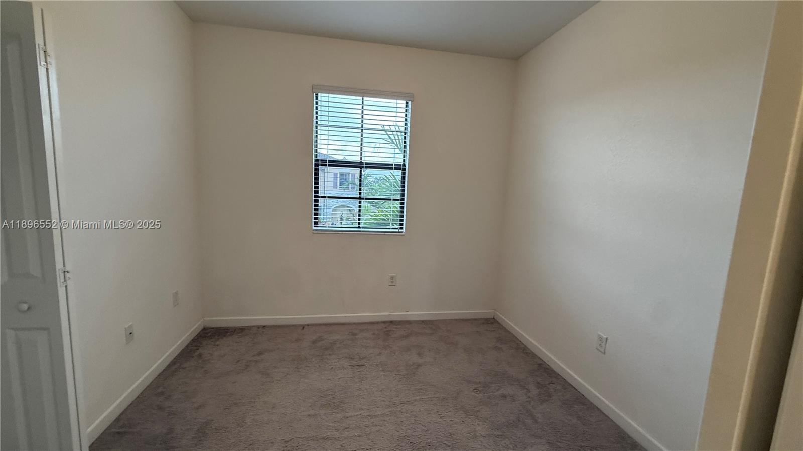 COCO PALM VILLAS - Residential