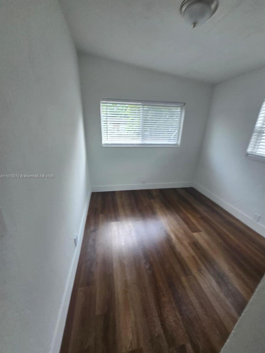 MAGNOLIA SUB - Residential Lease