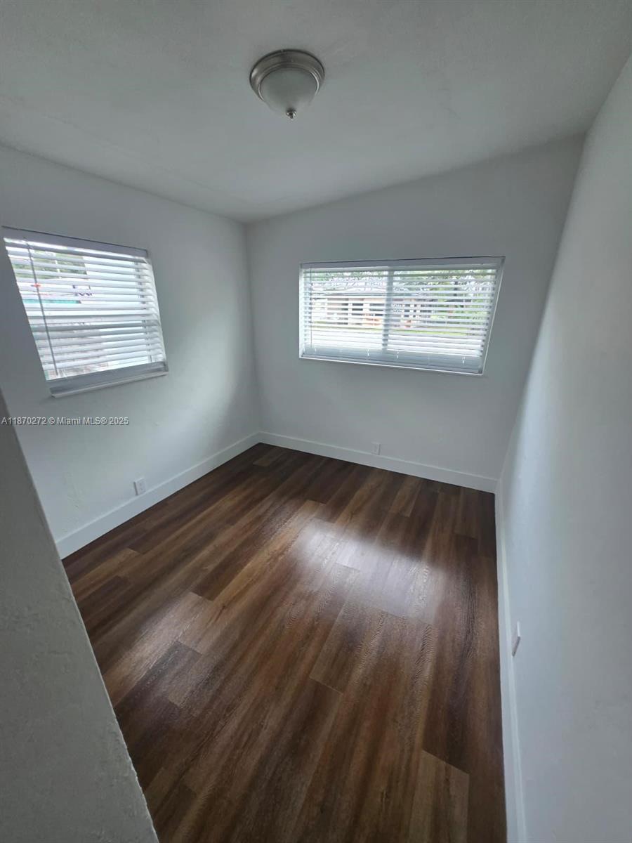 MAGNOLIA SUB - Residential Lease
