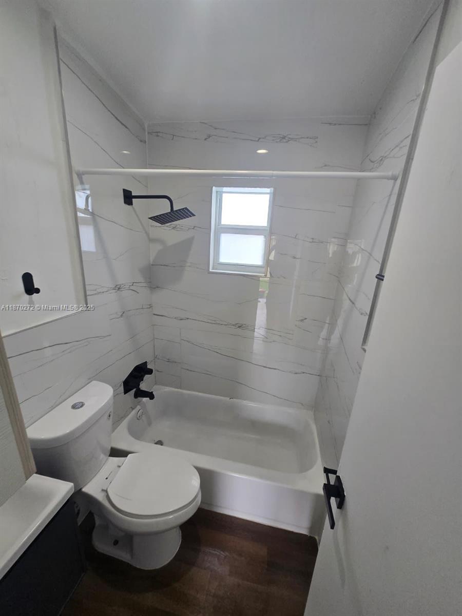 MAGNOLIA SUB - Residential Lease