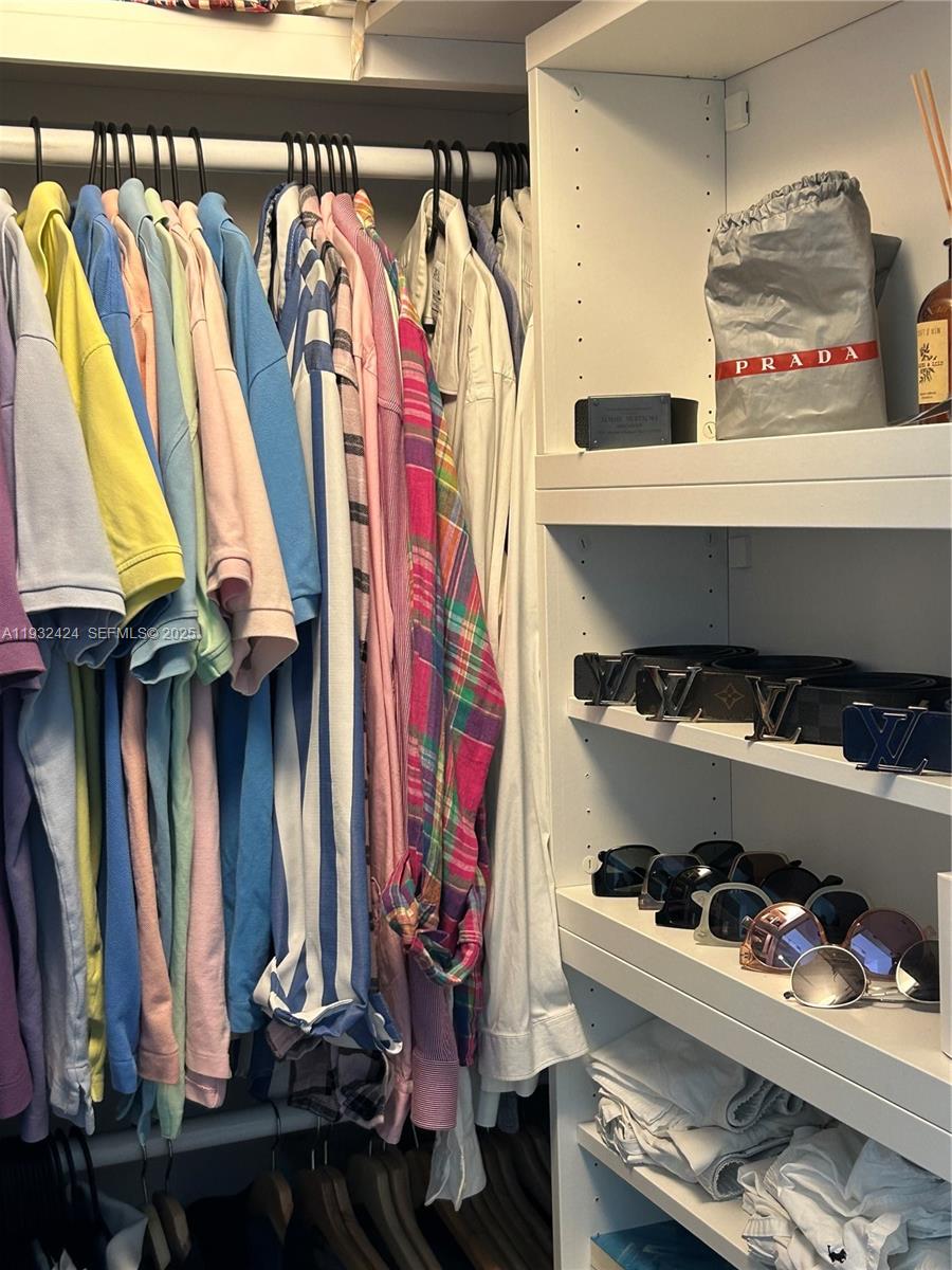 YACHT CLUB AT PORTOFINO C - Residential Lease