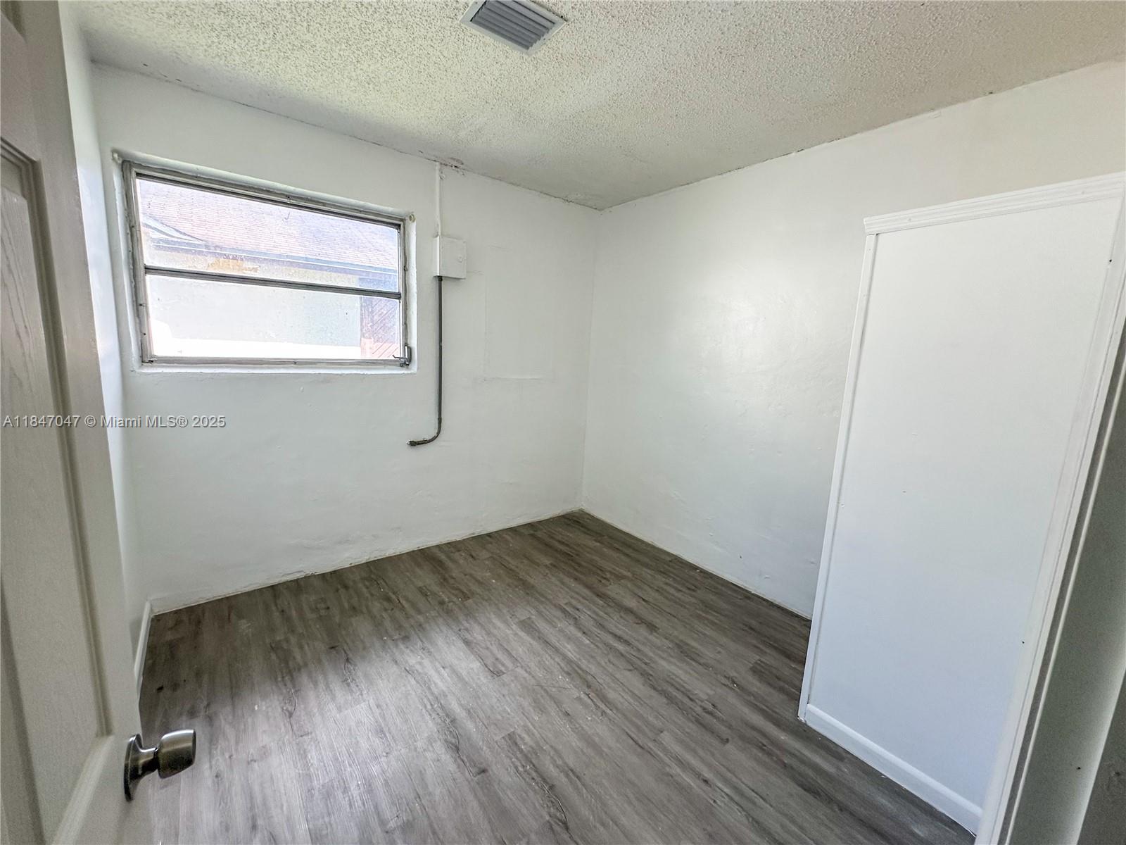 SUNRISE GOLF VILLAGE - Residential