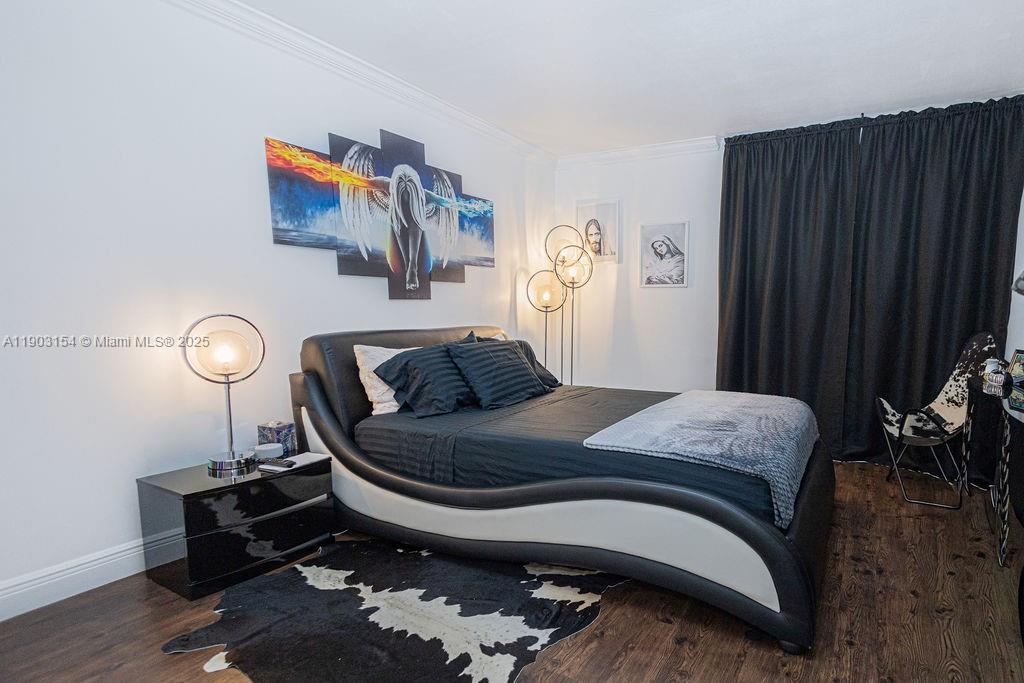 BLUE LAKE APTS CONDO - Residential