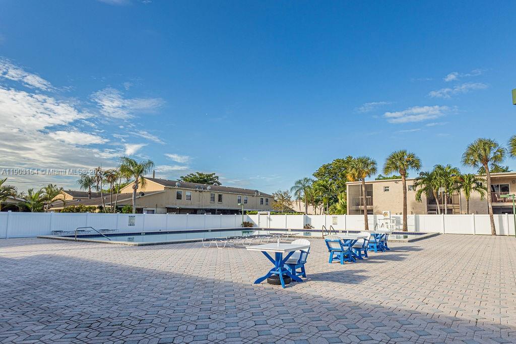 BLUE LAKE APTS CONDO - Residential