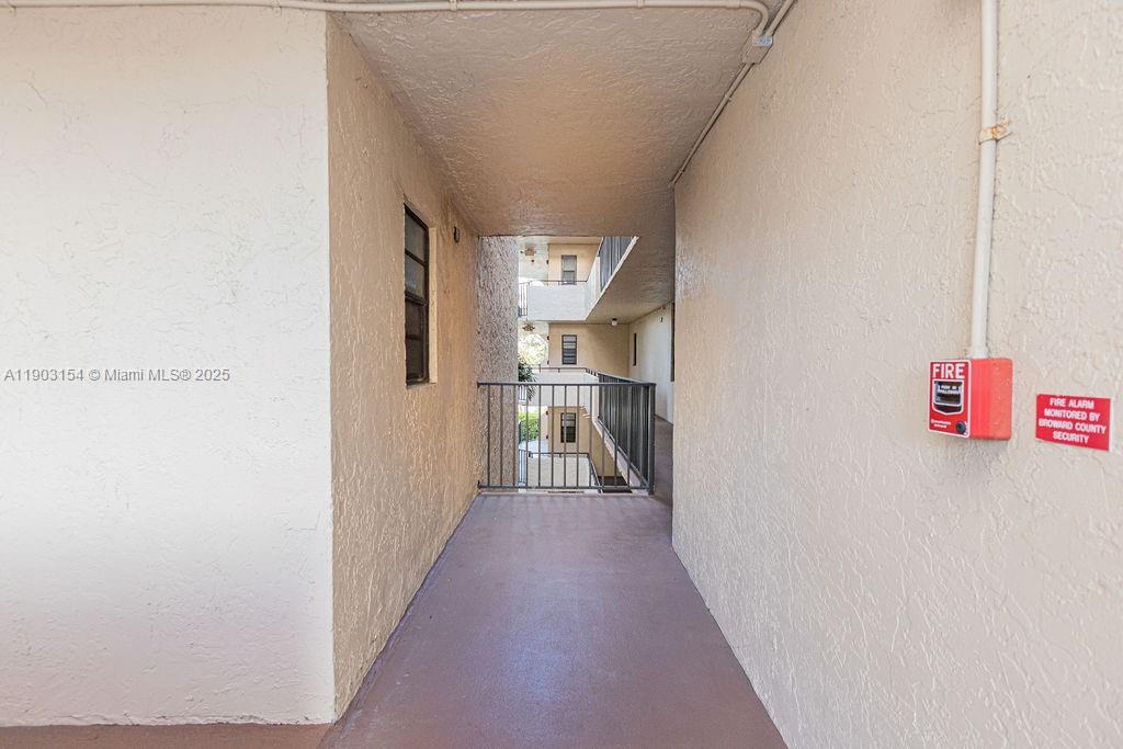 BLUE LAKE APTS CONDO - Residential