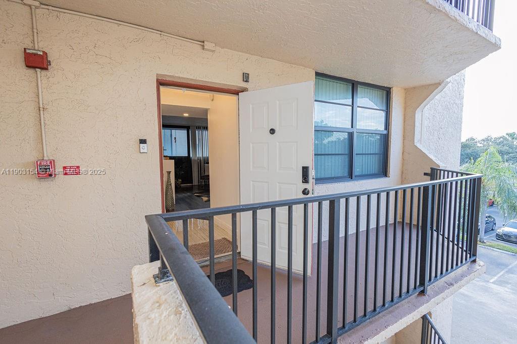 BLUE LAKE APTS CONDO - Residential