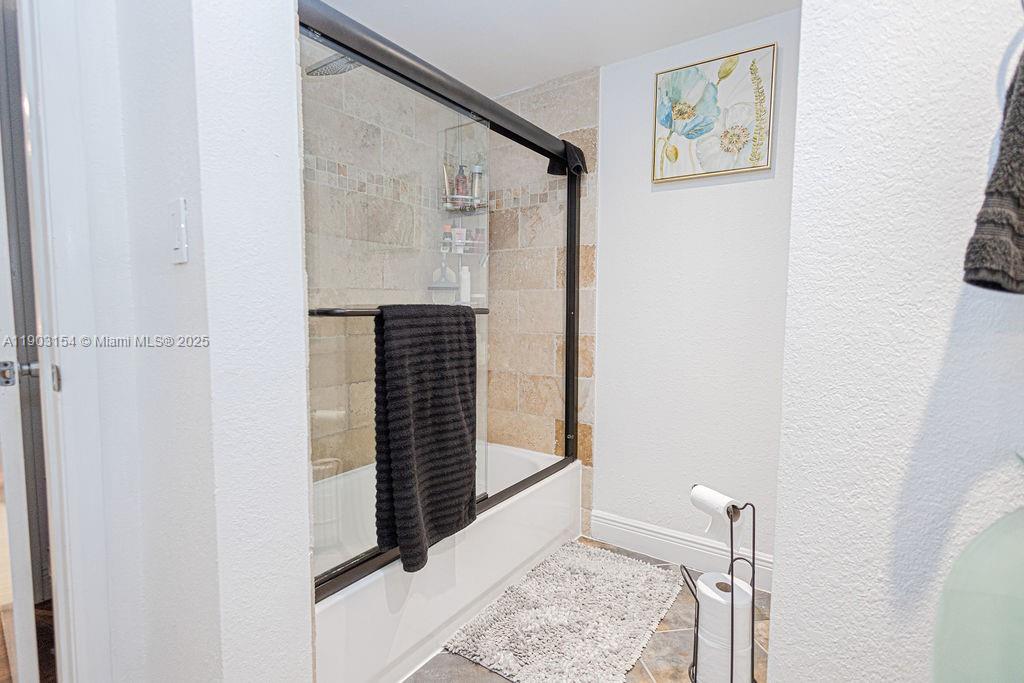 BLUE LAKE APTS CONDO - Residential