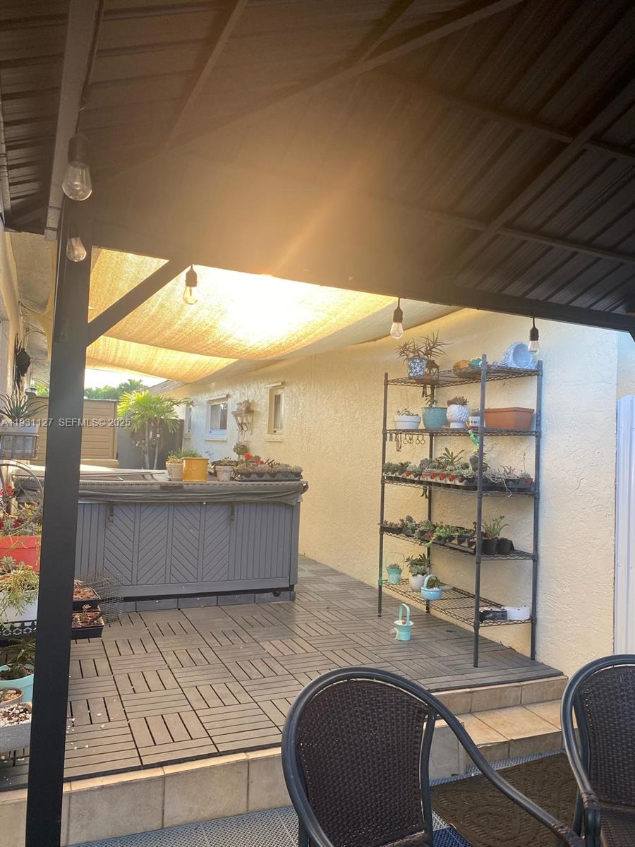 EL PRADO COUNTRY CLUB 5TH - Residential Lease