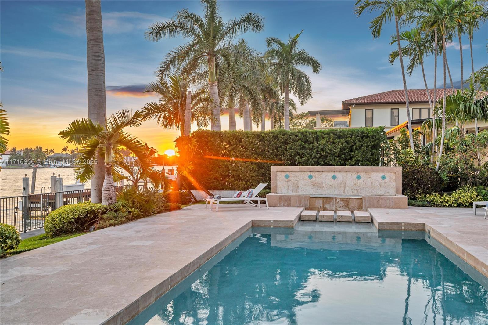 BISCAYNE POINT - Residential