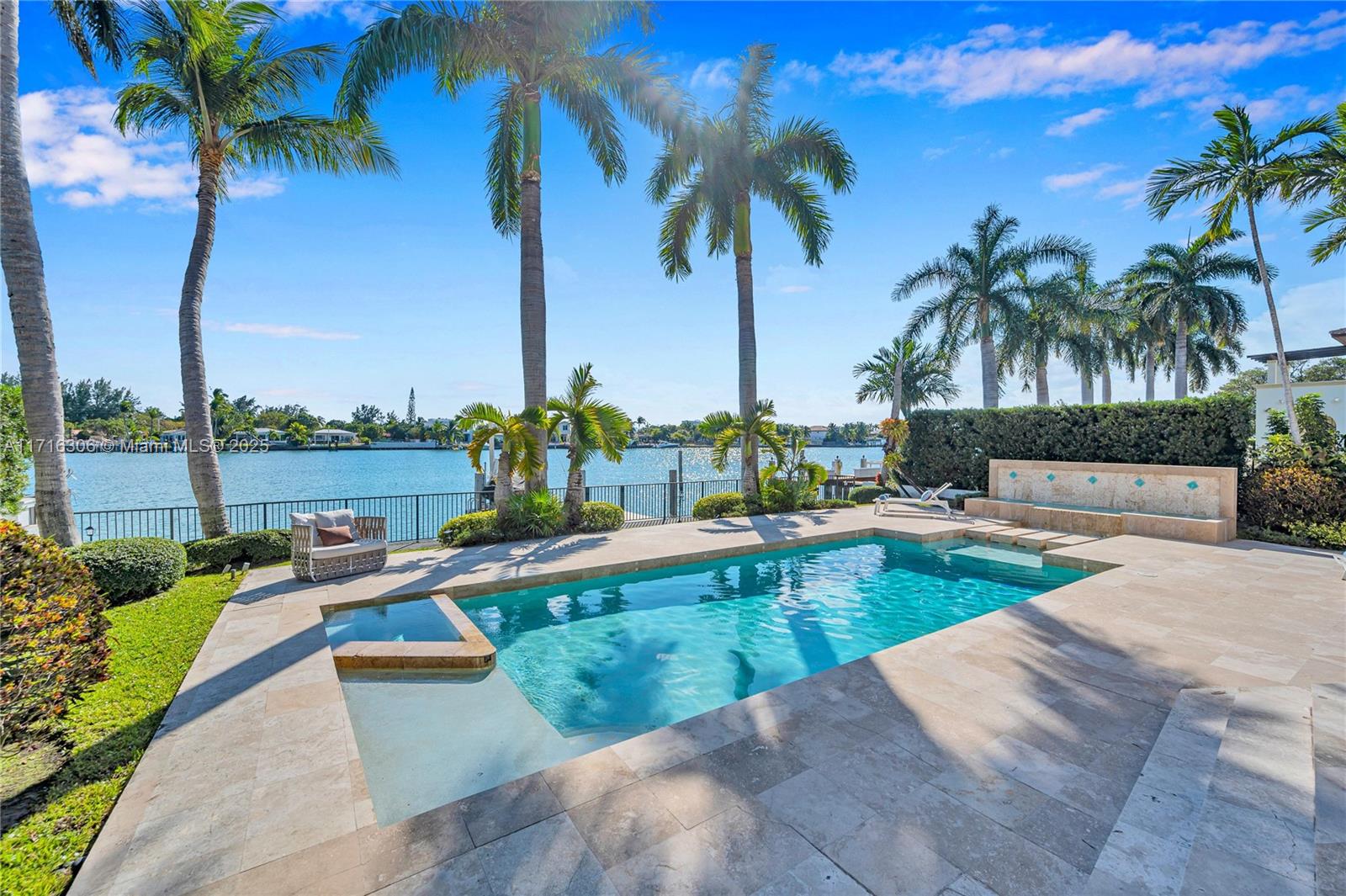 BISCAYNE POINT - Residential