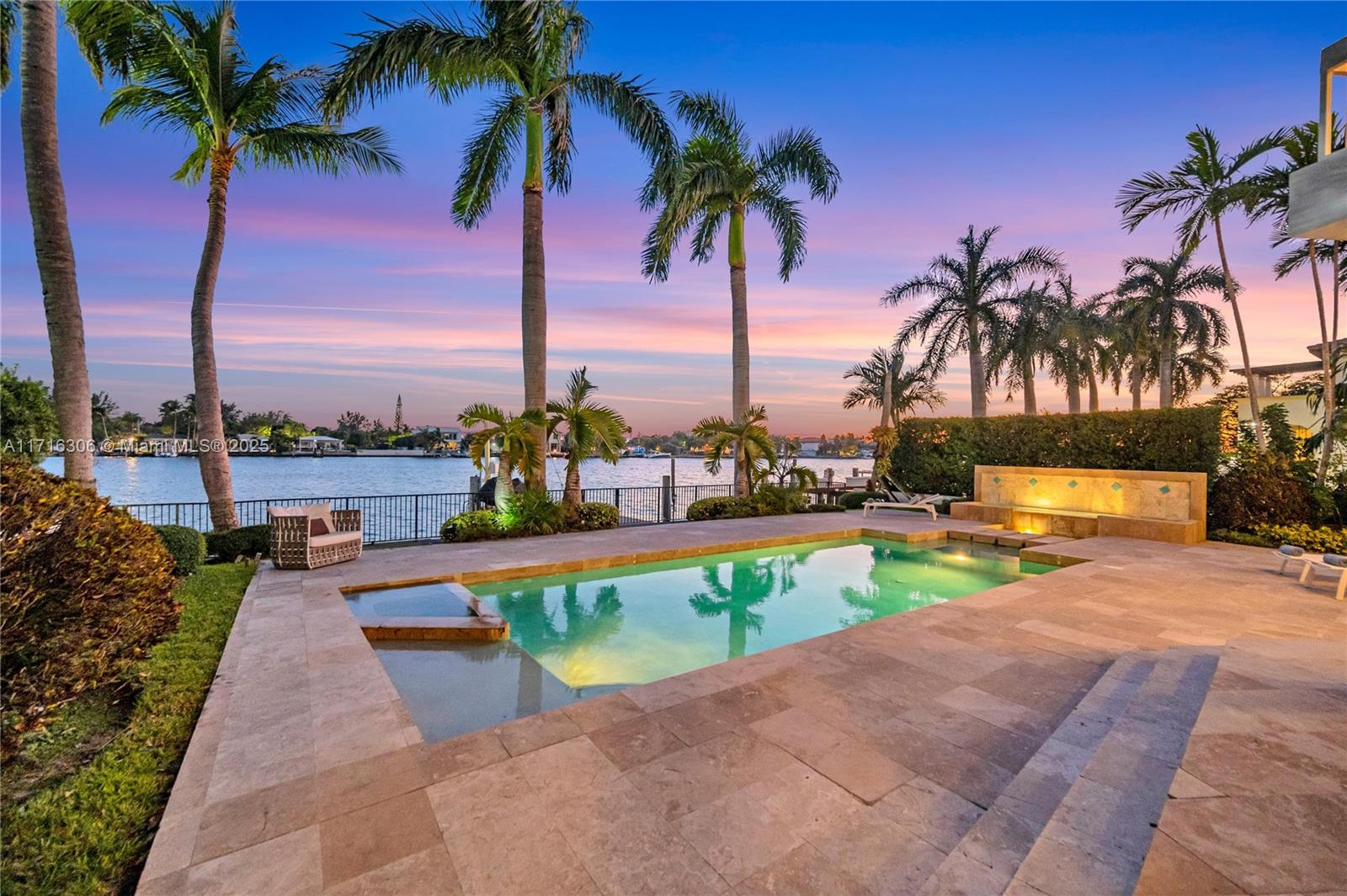 BISCAYNE POINT - Residential