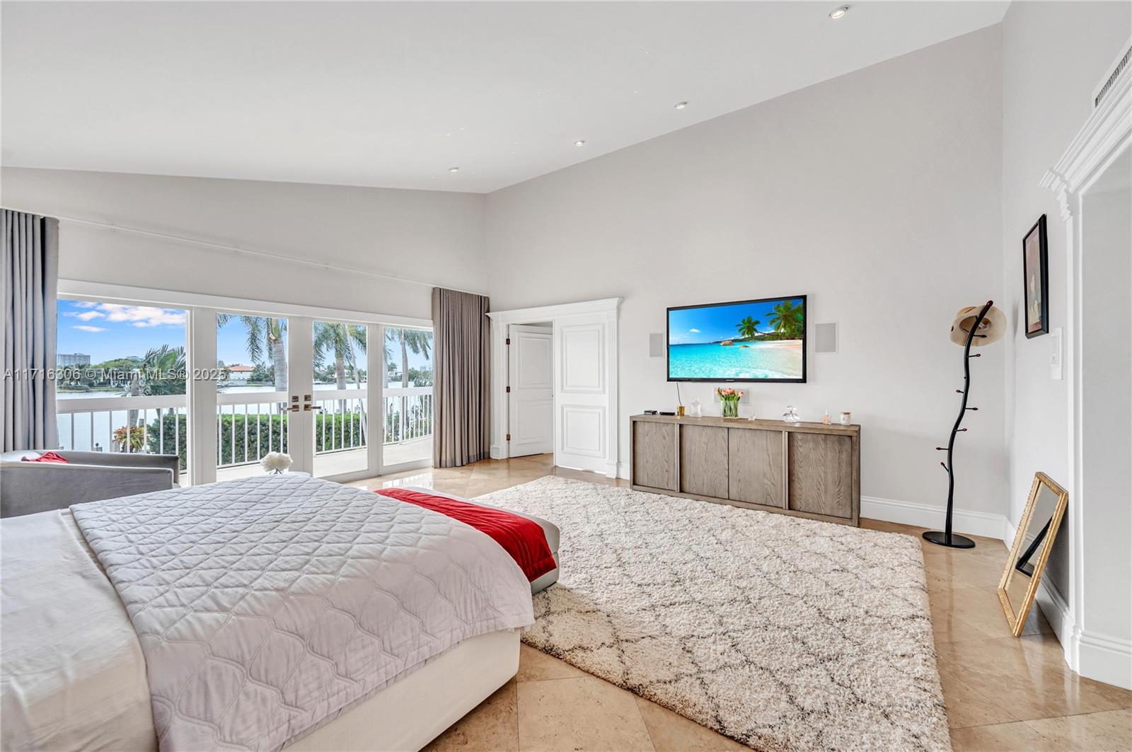 BISCAYNE POINT - Residential