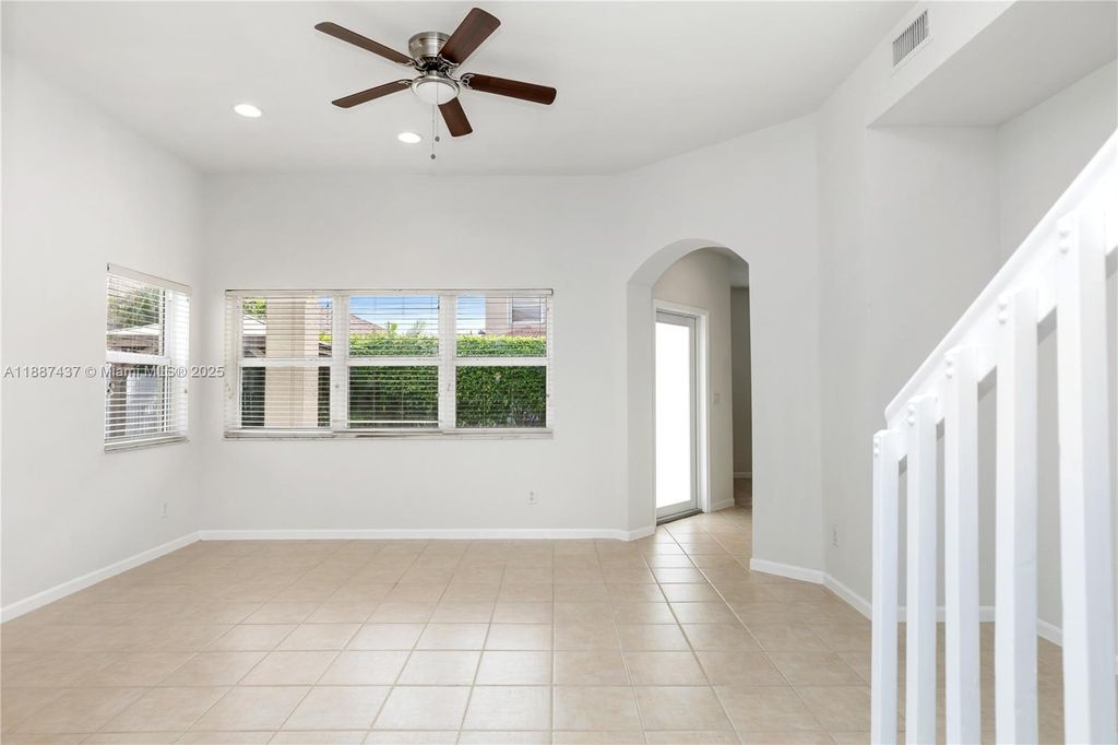 Photo of 934 NW 126th Ave, Coral Springs, FL 33071 (MLS # A11887437)