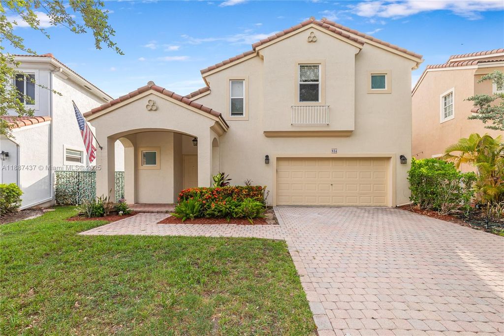 Photo of 934 NW 126th Ave, Coral Springs, FL 33071 (MLS # A11887437)