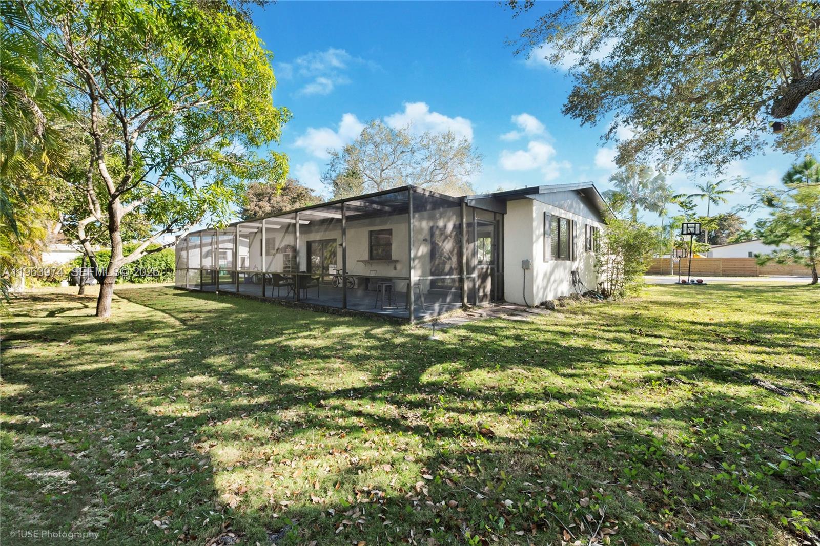 MALBROOK - Residential