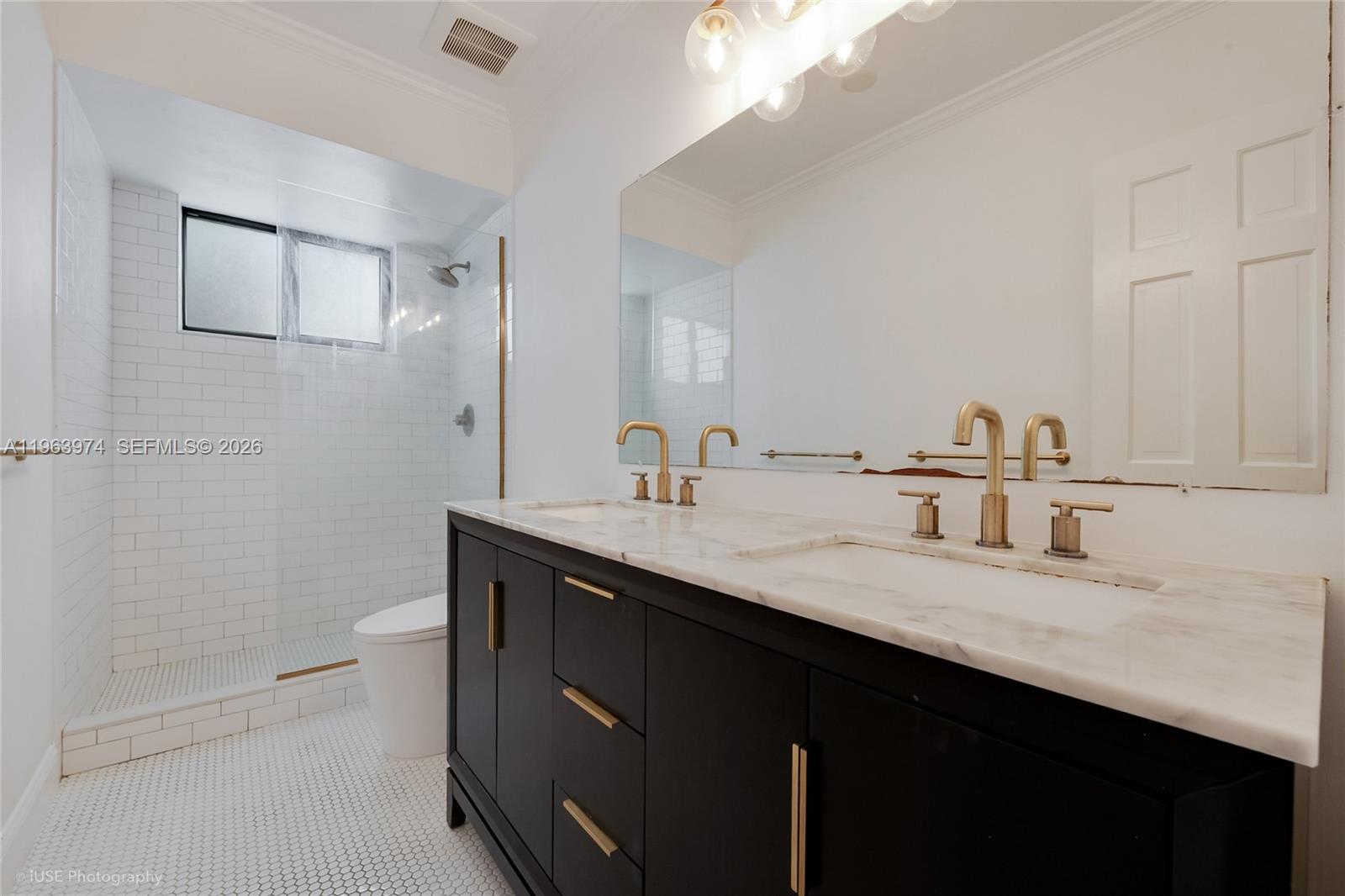 MALBROOK - Residential