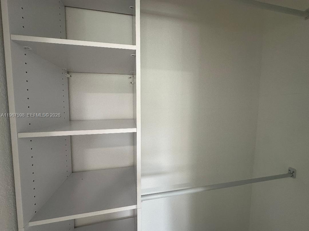 ISLE OF NORMANDY MIAMI VI - Residential Lease