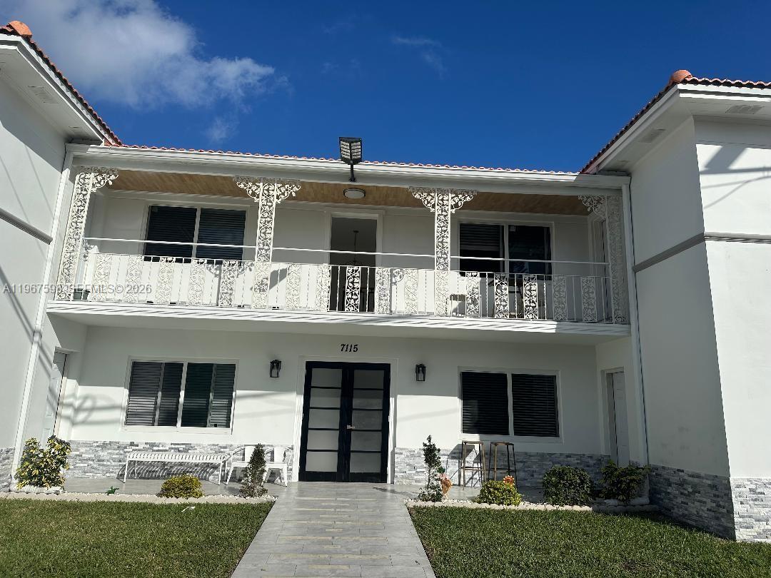 ISLE OF NORMANDY MIAMI VI - Residential Lease