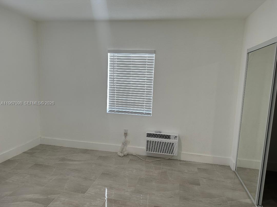 ISLE OF NORMANDY MIAMI VI - Residential Lease