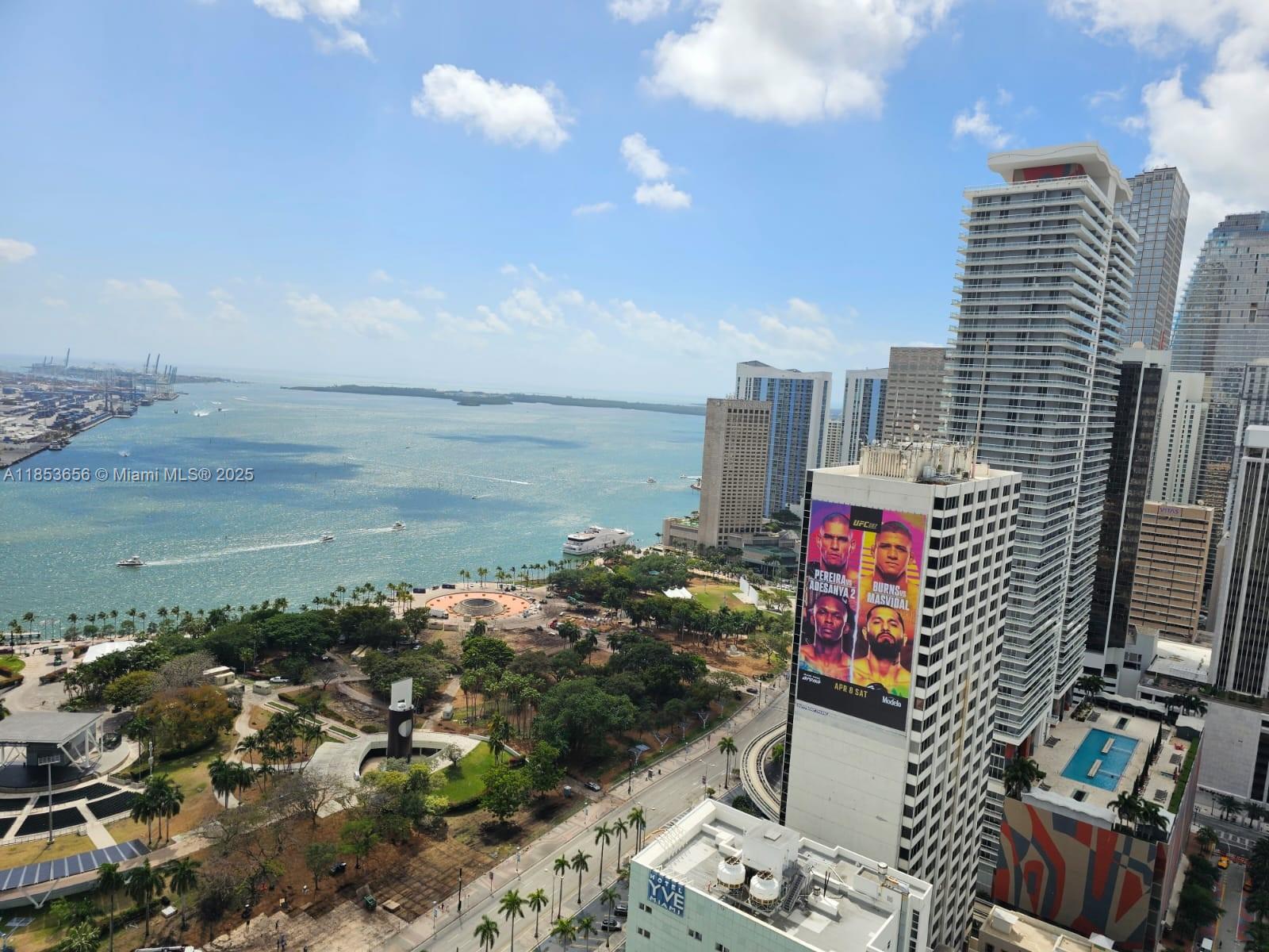 244 Biscayne Blvd 3707