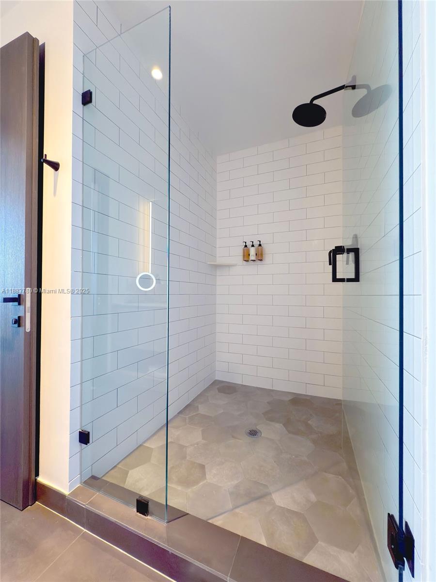 MAP OF MIAMI DADE CO. FL. - Residential